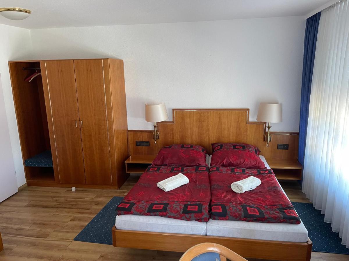 City Pension Rastatt Extérieur photo