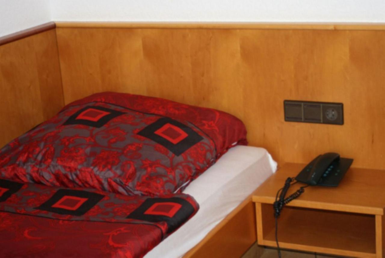 City Pension Rastatt Extérieur photo