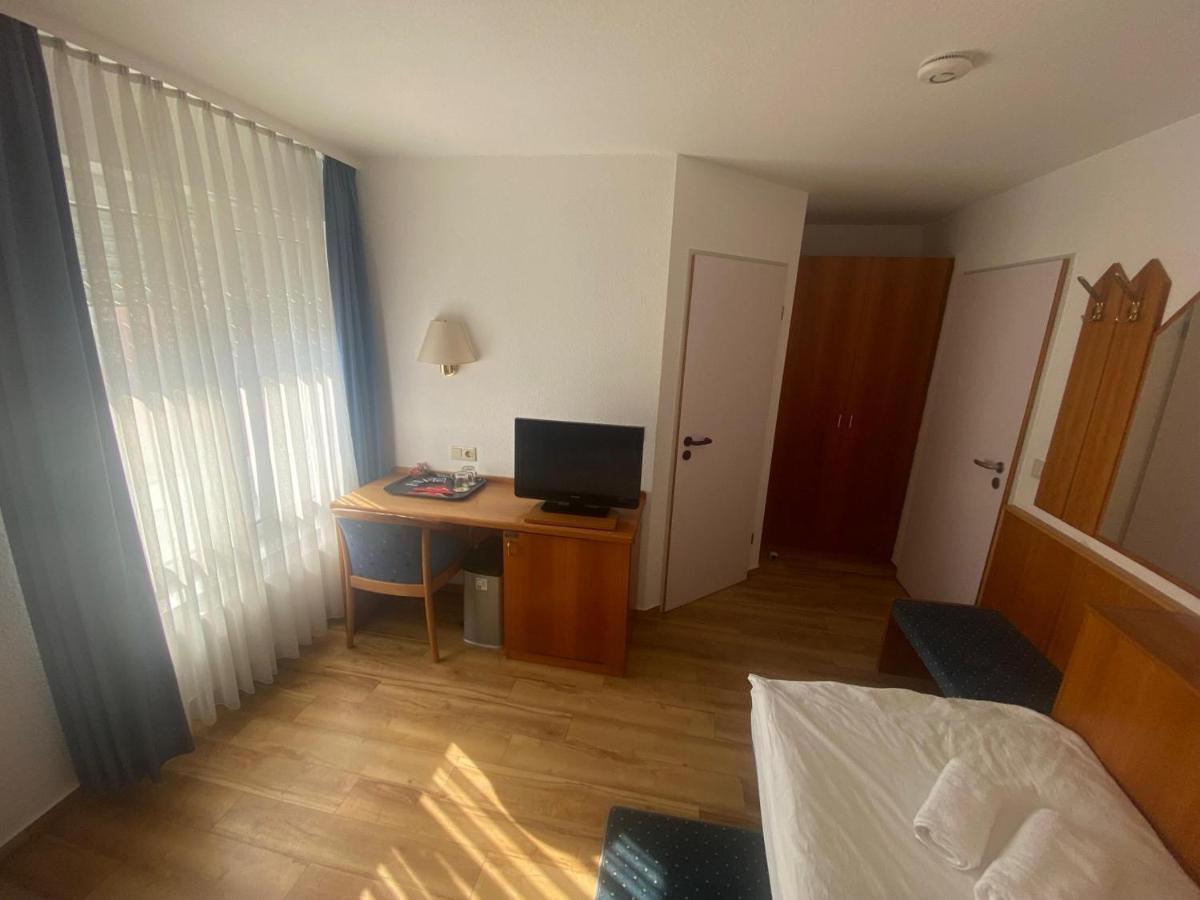 City Pension Rastatt Extérieur photo